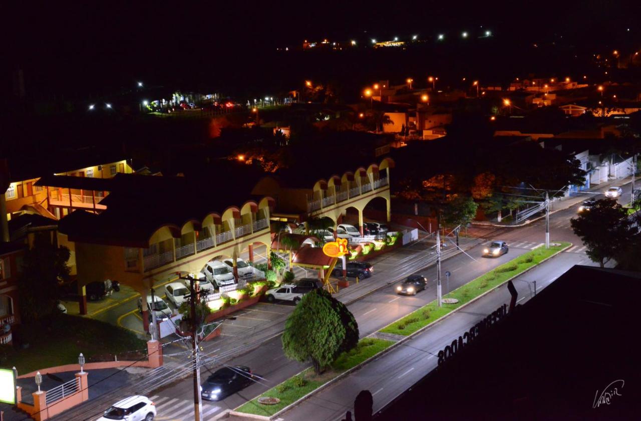 Kanoa Hotel Santo Antônio da Platina Exterior foto